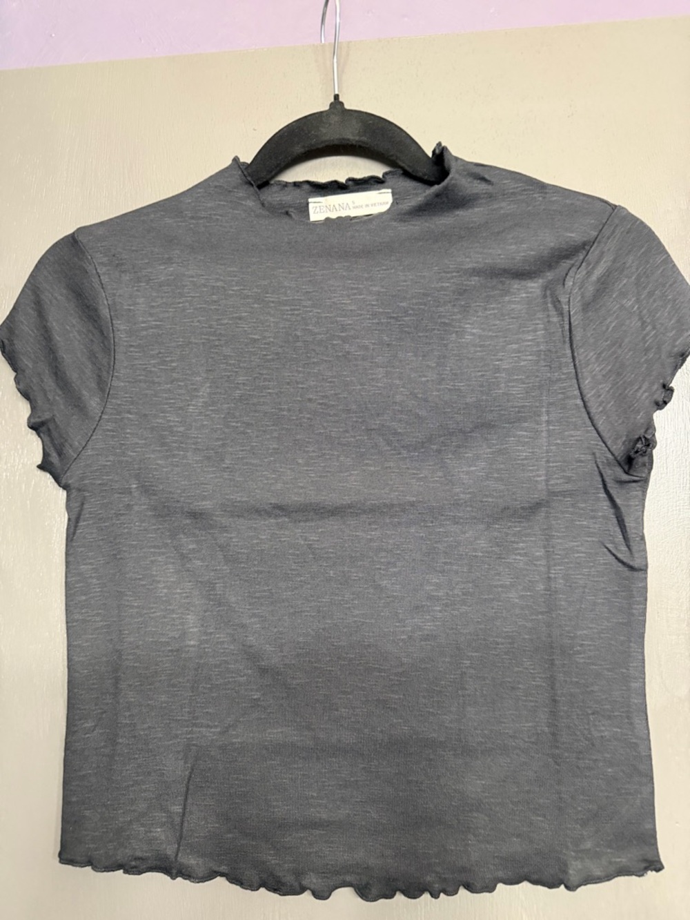 Zenana Outfitters Black Ribbed Lettuce-Edge Short Sleeve Tee